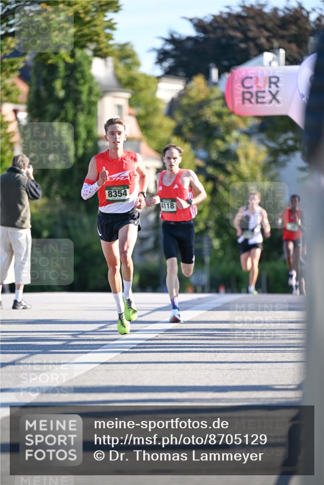 07.09.2025 - BARMER Alsterlauf Dr. Thomas Lammeyer http://msf.ph/oto/8705129 07.09.2025 09:19:07 Laufen 8354, 4118 meine-sportfotos.de