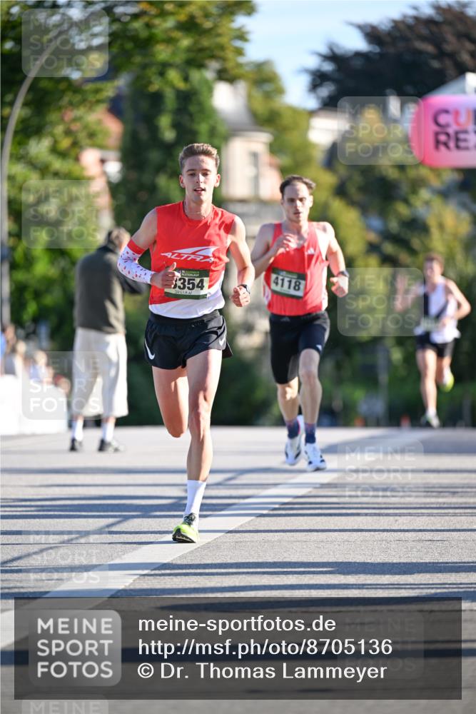 07.09.2025 - BARMER Alsterlauf Dr. Thomas Lammeyer http://msf.ph/oto/8705136 07.09.2025 09:19:08 Laufen 354, 4118 meine-sportfotos.de