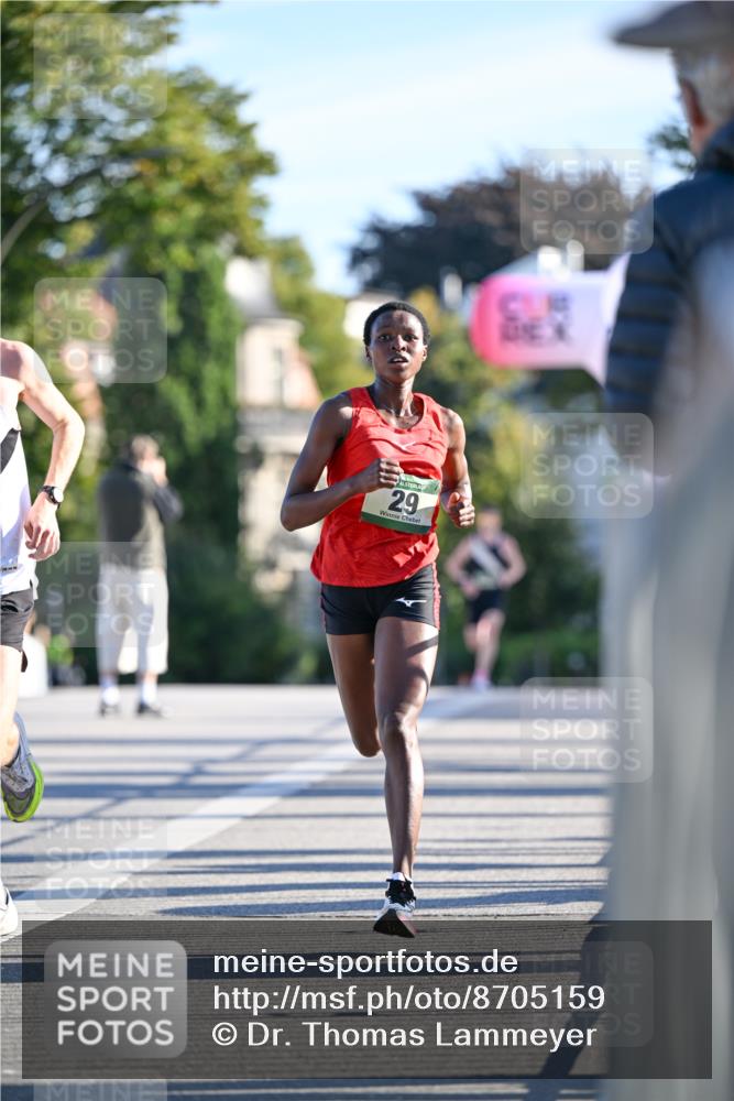 07.09.2025 - BARMER Alsterlauf Dr. Thomas Lammeyer http://msf.ph/oto/8705159 07.09.2025 09:19:14 Laufen 29 meine-sportfotos.de