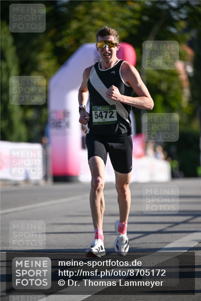 07.09.2025 - BARMER Alsterlauf Dr. Thomas Lammeyer http://msf.ph/oto/8705172 07.09.2025 09:19:20 Laufen 136, 5472 meine-sportfotos.de