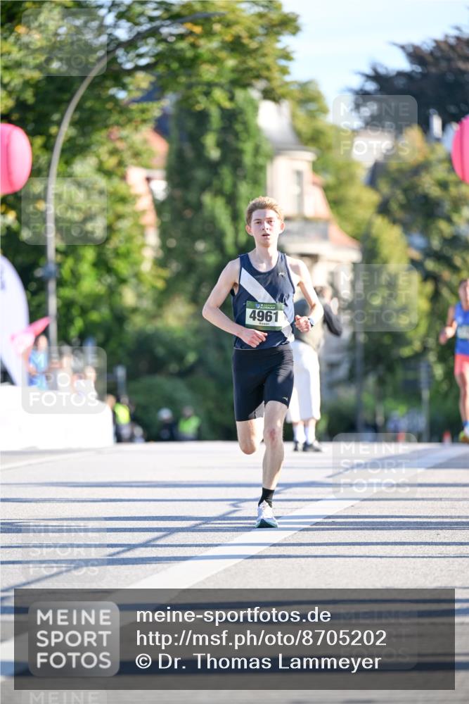 07.09.2025 - BARMER Alsterlauf Dr. Thomas Lammeyer http://msf.ph/oto/8705202 07.09.2025 09:19:35 Laufen 4961 meine-sportfotos.de