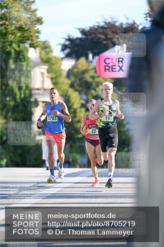 07.09.2025 - BARMER Alsterlauf Dr. Thomas Lammeyer http://msf.ph/oto/8705219 07.09.2025 09:19:38 Laufen 5783, 22, 11 meine-sportfotos.de