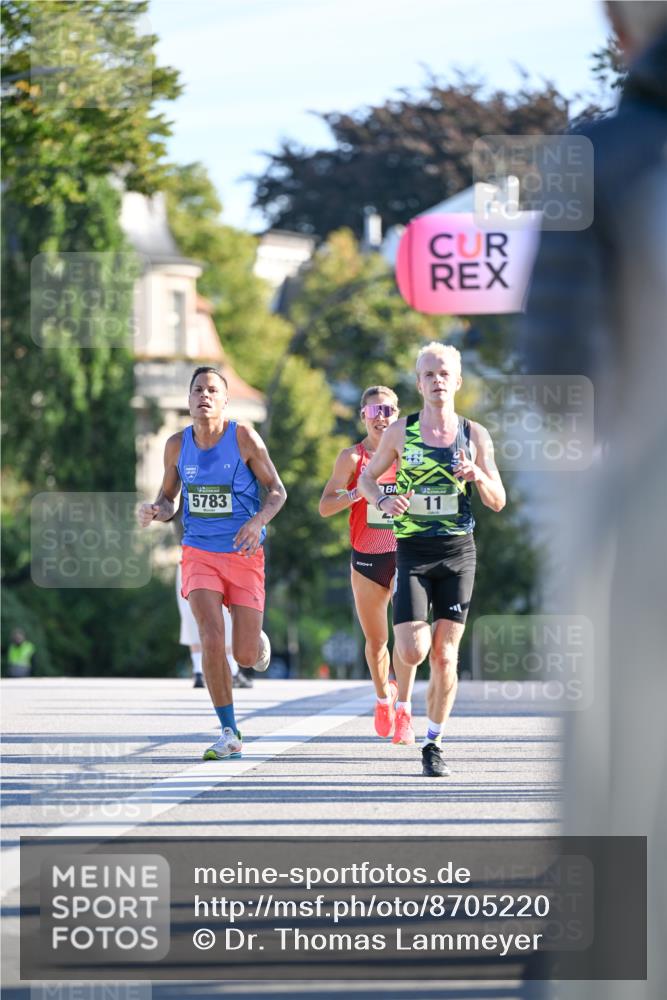 07.09.2025 - BARMER Alsterlauf Dr. Thomas Lammeyer http://msf.ph/oto/8705220 07.09.2025 09:19:38 Laufen 5783, 11 meine-sportfotos.de
