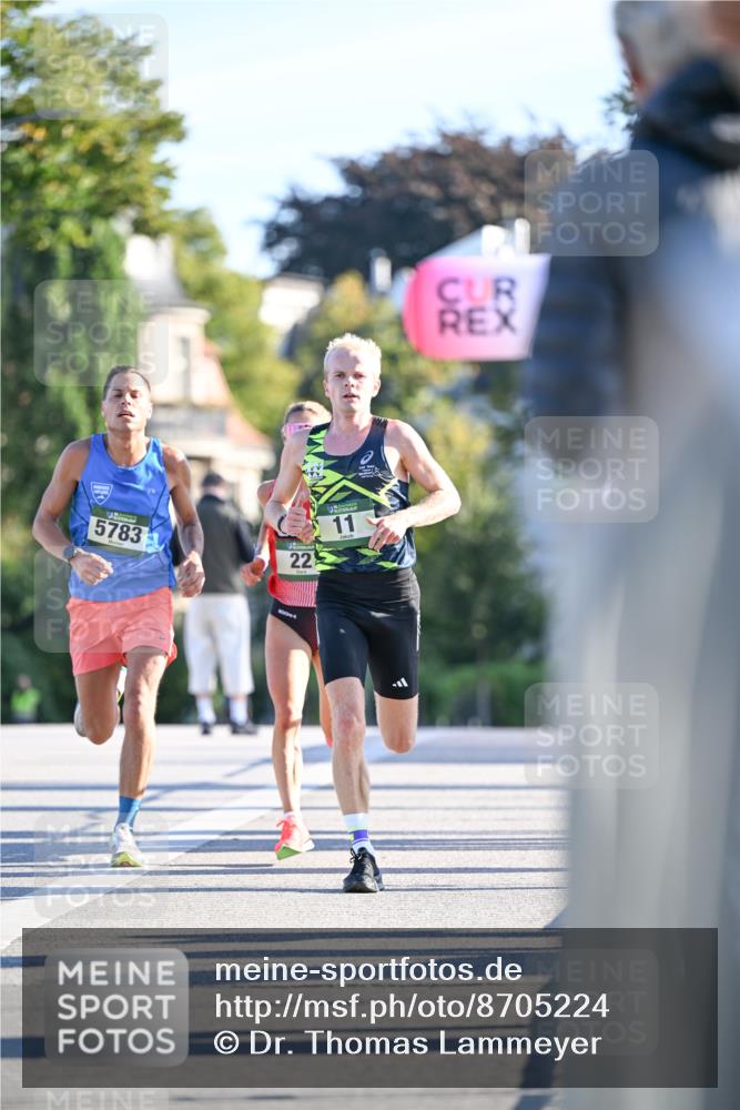 07.09.2025 - BARMER Alsterlauf Dr. Thomas Lammeyer http://msf.ph/oto/8705224 07.09.2025 09:19:39 Laufen 5783, 22, 11 meine-sportfotos.de