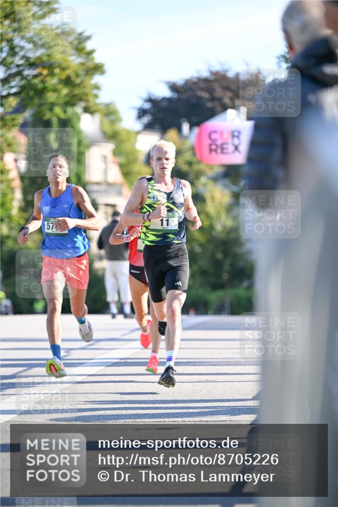 07.09.2025 - BARMER Alsterlauf Dr. Thomas Lammeyer http://msf.ph/oto/8705226 07.09.2025 09:19:39 Laufen 57, 110 meine-sportfotos.de
