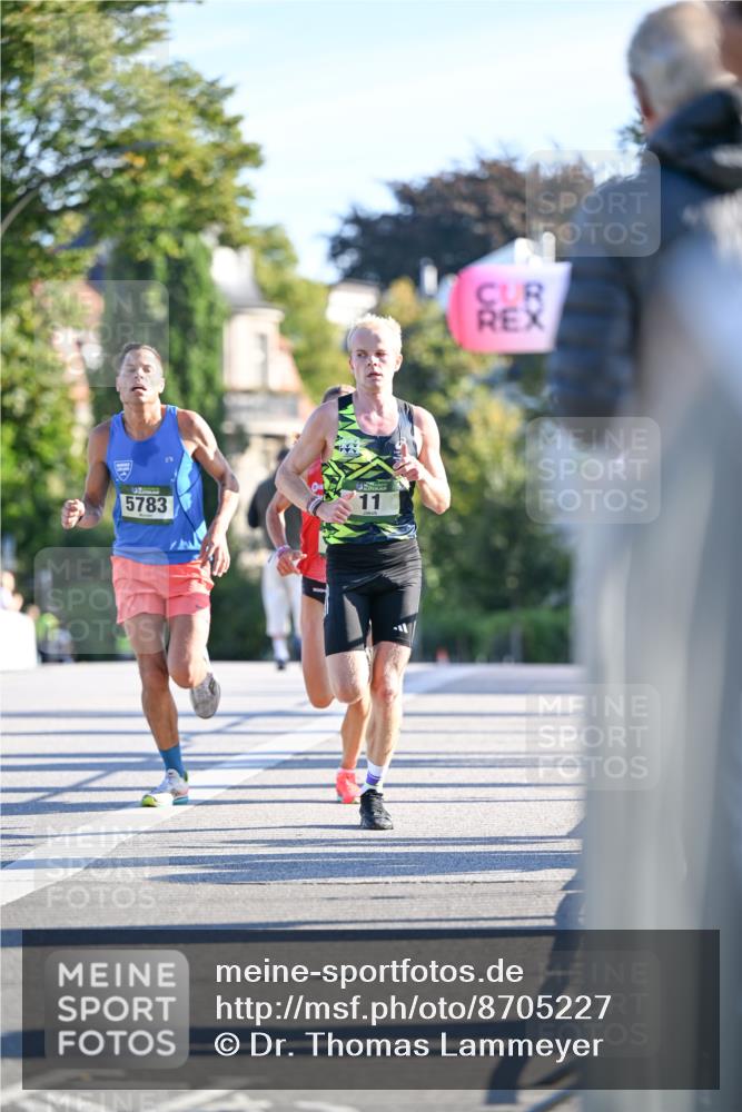 07.09.2025 - BARMER Alsterlauf Dr. Thomas Lammeyer http://msf.ph/oto/8705227 07.09.2025 09:19:40 Laufen 5783 meine-sportfotos.de