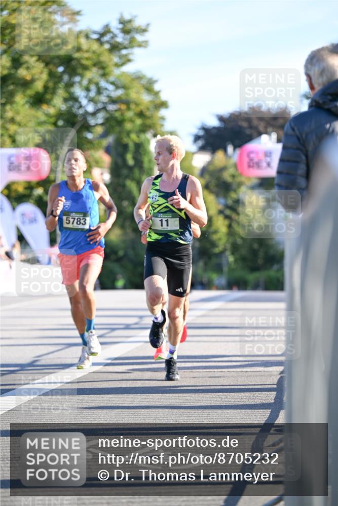 07.09.2025 - BARMER Alsterlauf Dr. Thomas Lammeyer http://msf.ph/oto/8705232 07.09.2025 09:19:40 Laufen 5783 meine-sportfotos.de