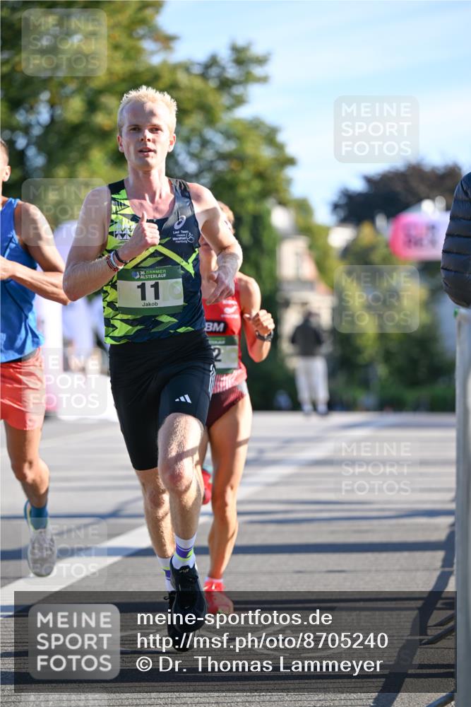 07.09.2025 - BARMER Alsterlauf Dr. Thomas Lammeyer http://msf.ph/oto/8705240 07.09.2025 09:19:41 Laufen 36, 11 meine-sportfotos.de