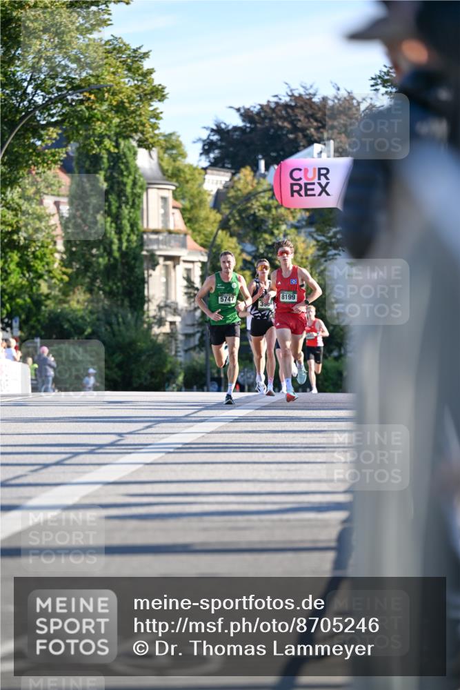 07.09.2025 - BARMER Alsterlauf Dr. Thomas Lammeyer http://msf.ph/oto/8705246 07.09.2025 09:20:00 Laufen 5747, 8199, 396 meine-sportfotos.de