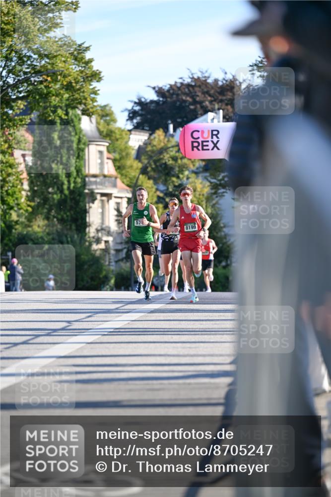 07.09.2025 - BARMER Alsterlauf Dr. Thomas Lammeyer http://msf.ph/oto/8705247 07.09.2025 09:20:00 Laufen 57, 8199 meine-sportfotos.de