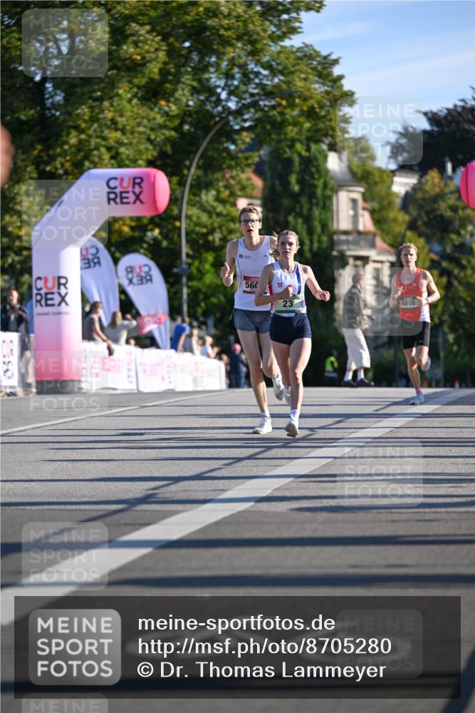 07.09.2025 - BARMER Alsterlauf Dr. Thomas Lammeyer http://msf.ph/oto/8705280 07.09.2025 09:20:06 Laufen 842, 560, 30, 23, 4808 meine-sportfotos.de