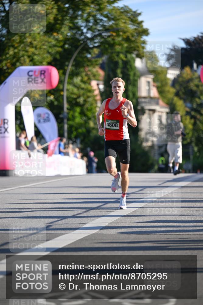 07.09.2025 - BARMER Alsterlauf Dr. Thomas Lammeyer http://msf.ph/oto/8705295 07.09.2025 09:20:09 Laufen 4808, 54 meine-sportfotos.de