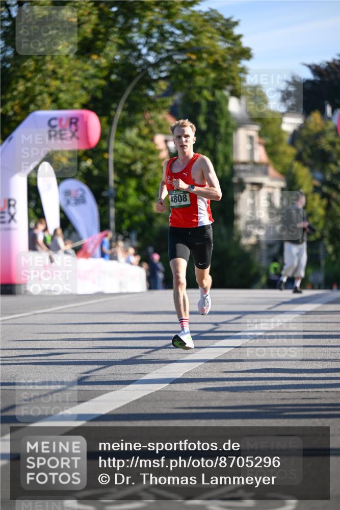 07.09.2025 - BARMER Alsterlauf Dr. Thomas Lammeyer http://msf.ph/oto/8705296 07.09.2025 09:20:09 Laufen 4808, 54 meine-sportfotos.de