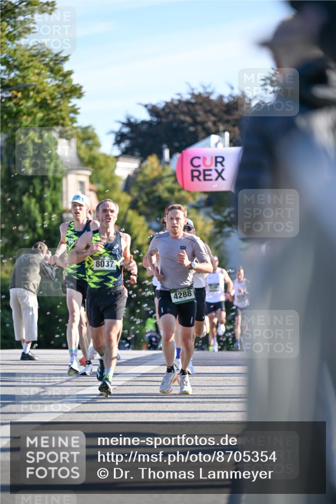 07.09.2025 - BARMER Alsterlauf Dr. Thomas Lammeyer http://msf.ph/oto/8705354 07.09.2025 09:20:27 Laufen 8037, 4288, 1881 meine-sportfotos.de