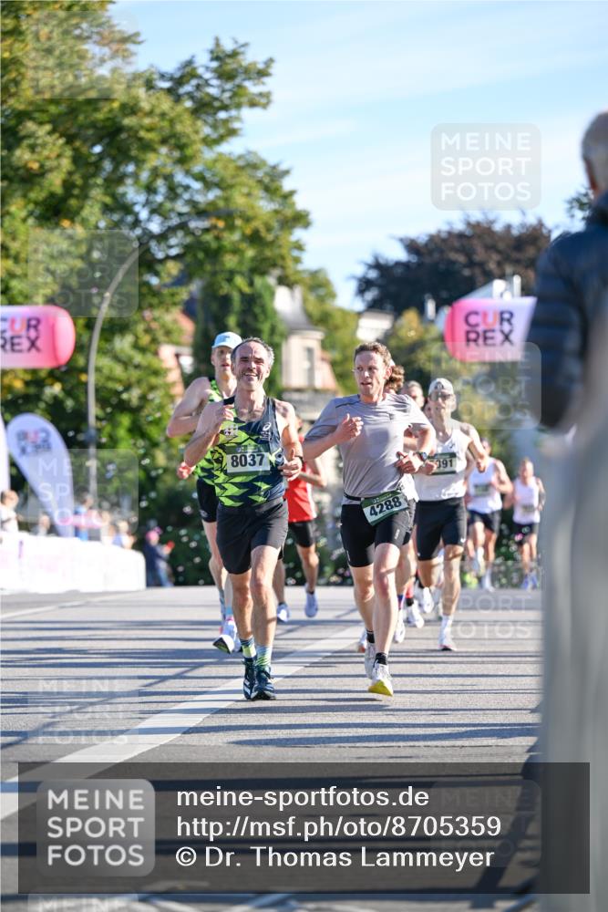 07.09.2025 - BARMER Alsterlauf Dr. Thomas Lammeyer http://msf.ph/oto/8705359 07.09.2025 09:20:28 Laufen 8037, 4288, 391 meine-sportfotos.de