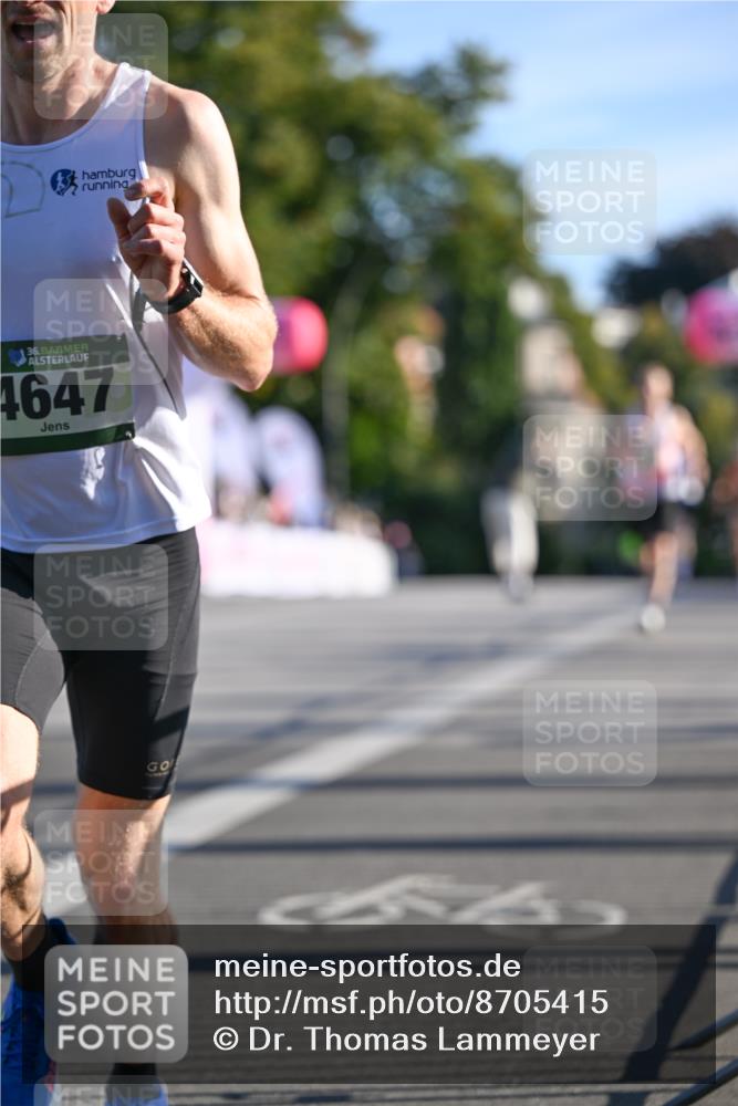 07.09.2025 - BARMER Alsterlauf Dr. Thomas Lammeyer http://msf.ph/oto/8705415 07.09.2025 09:20:38 Laufen 36, 1, 4647 meine-sportfotos.de