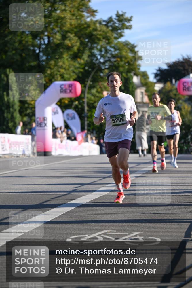 07.09.2025 - BARMER Alsterlauf Dr. Thomas Lammeyer http://msf.ph/oto/8705474 07.09.2025 09:20:49 Laufen 83, 5206 meine-sportfotos.de