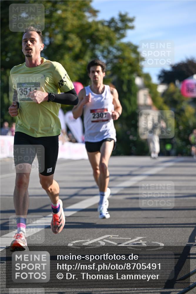 07.09.2025 - BARMER Alsterlauf Dr. Thomas Lammeyer http://msf.ph/oto/8705491 07.09.2025 09:20:52 Laufen 36, 35, 2307 meine-sportfotos.de