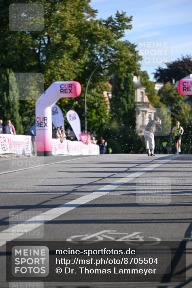07.09.2025 - BARMER Alsterlauf Dr. Thomas Lammeyer http://msf.ph/oto/8705504 07.09.2025 09:20:54 Laufen 2380, 554 meine-sportfotos.de