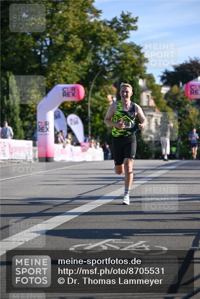 07.09.2025 - BARMER Alsterlauf Dr. Thomas Lammeyer http://msf.ph/oto/8705531 07.09.2025 09:21:02 Laufen  meine-sportfotos.de
