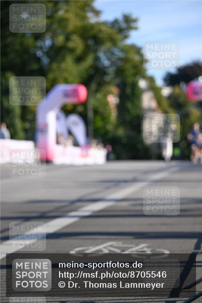07.09.2025 - BARMER Alsterlauf Dr. Thomas Lammeyer http://msf.ph/oto/8705546 07.09.2025 09:21:04 Laufen  meine-sportfotos.de