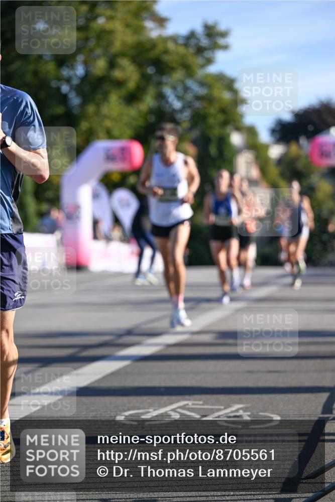 07.09.2025 - BARMER Alsterlauf Dr. Thomas Lammeyer http://msf.ph/oto/8705561 07.09.2025 09:21:12 Laufen  meine-sportfotos.de