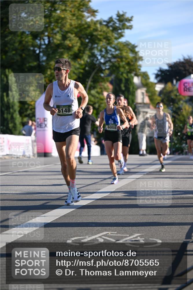07.09.2025 - BARMER Alsterlauf Dr. Thomas Lammeyer http://msf.ph/oto/8705565 07.09.2025 09:21:12 Laufen 5148, 8008 meine-sportfotos.de