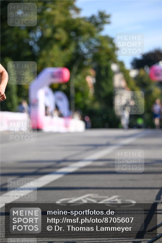07.09.2025 - BARMER Alsterlauf Dr. Thomas Lammeyer http://msf.ph/oto/8705607 07.09.2025 09:21:18 Laufen  meine-sportfotos.de