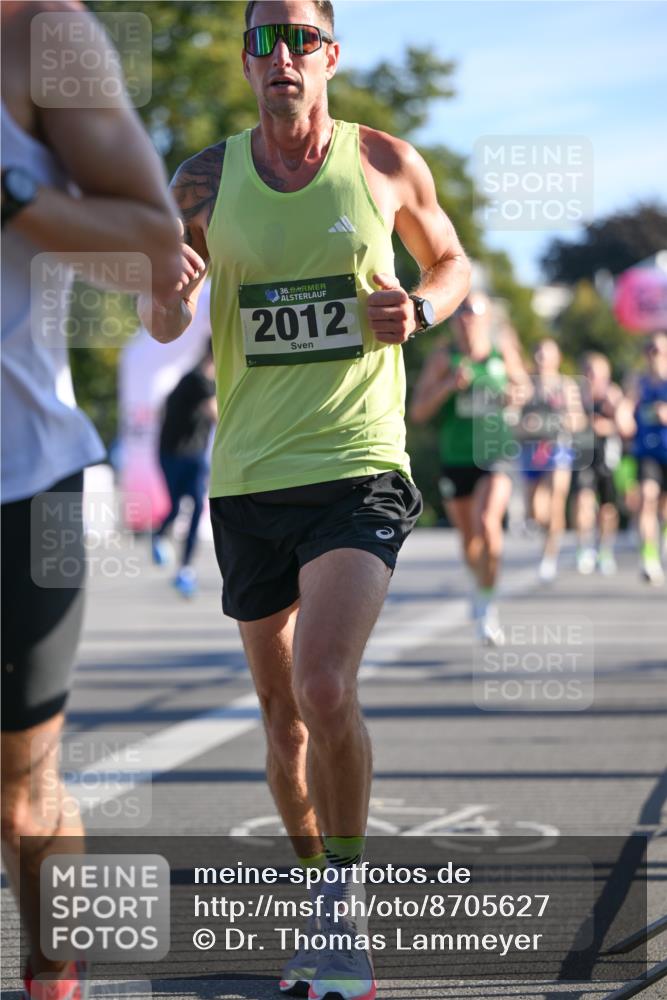 07.09.2025 - BARMER Alsterlauf Dr. Thomas Lammeyer http://msf.ph/oto/8705627 07.09.2025 09:21:26 Laufen 136, 2012 meine-sportfotos.de