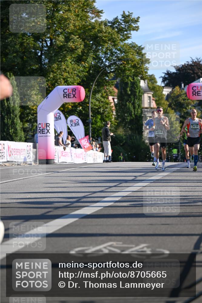 07.09.2025 - BARMER Alsterlauf Dr. Thomas Lammeyer http://msf.ph/oto/8705665 07.09.2025 09:21:32 Laufen 4614, 3418 meine-sportfotos.de