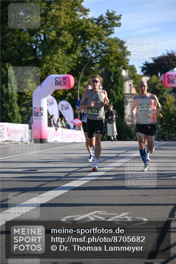 07.09.2025 - BARMER Alsterlauf Dr. Thomas Lammeyer http://msf.ph/oto/8705682 07.09.2025 09:21:35 Laufen 3418, 5, 4614, 2380 meine-sportfotos.de