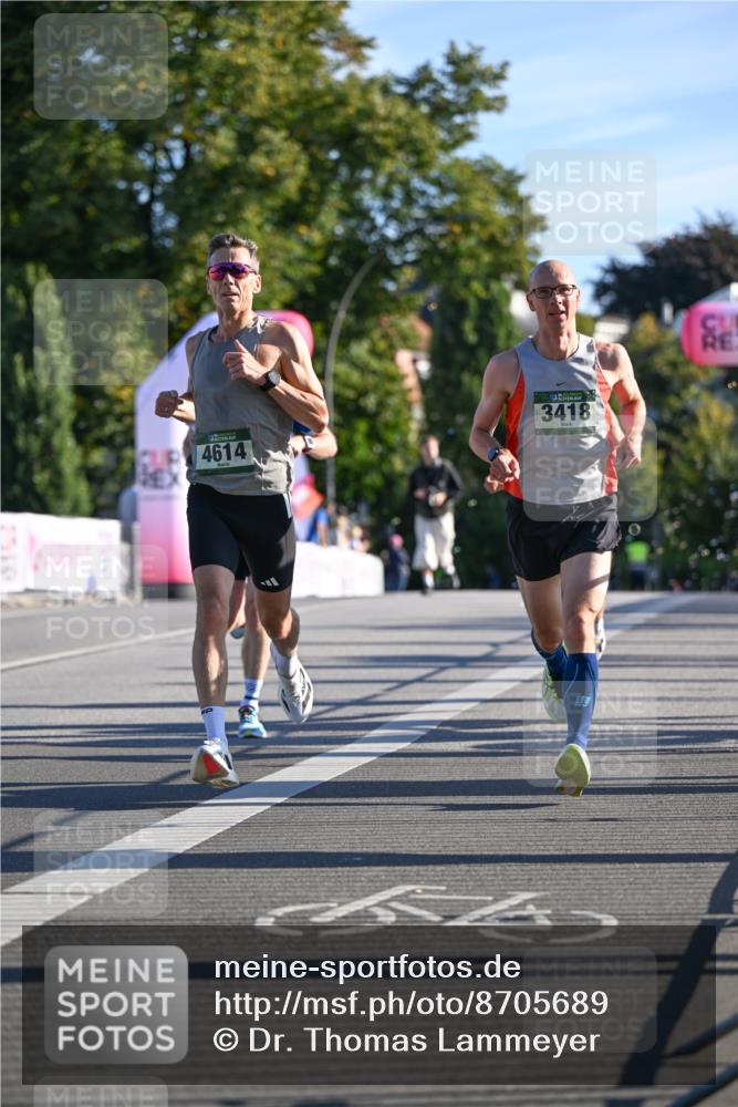 07.09.2025 - BARMER Alsterlauf Dr. Thomas Lammeyer http://msf.ph/oto/8705689 07.09.2025 09:21:36 Laufen 3418, 4614 meine-sportfotos.de