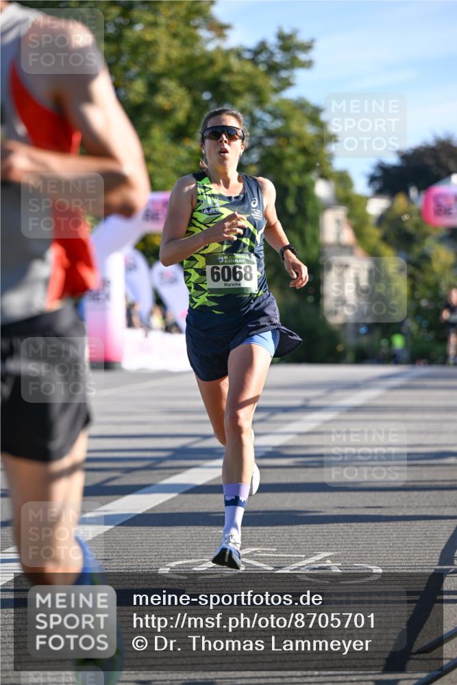 07.09.2025 - BARMER Alsterlauf Dr. Thomas Lammeyer http://msf.ph/oto/8705701 07.09.2025 09:21:37 Laufen 36, 6068 meine-sportfotos.de