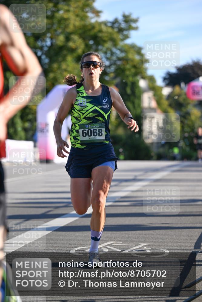 07.09.2025 - BARMER Alsterlauf Dr. Thomas Lammeyer http://msf.ph/oto/8705702 07.09.2025 09:21:37 Laufen 36, 6068 meine-sportfotos.de