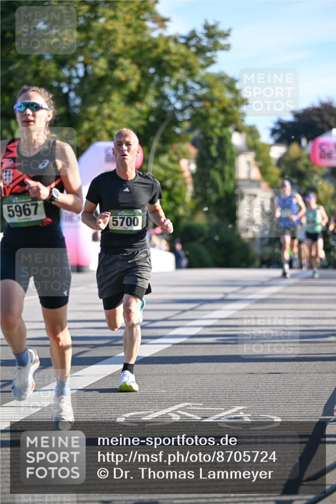 07.09.2025 - BARMER Alsterlauf Dr. Thomas Lammeyer http://msf.ph/oto/8705724 07.09.2025 09:21:45 Laufen 5967, 36, 5700 meine-sportfotos.de