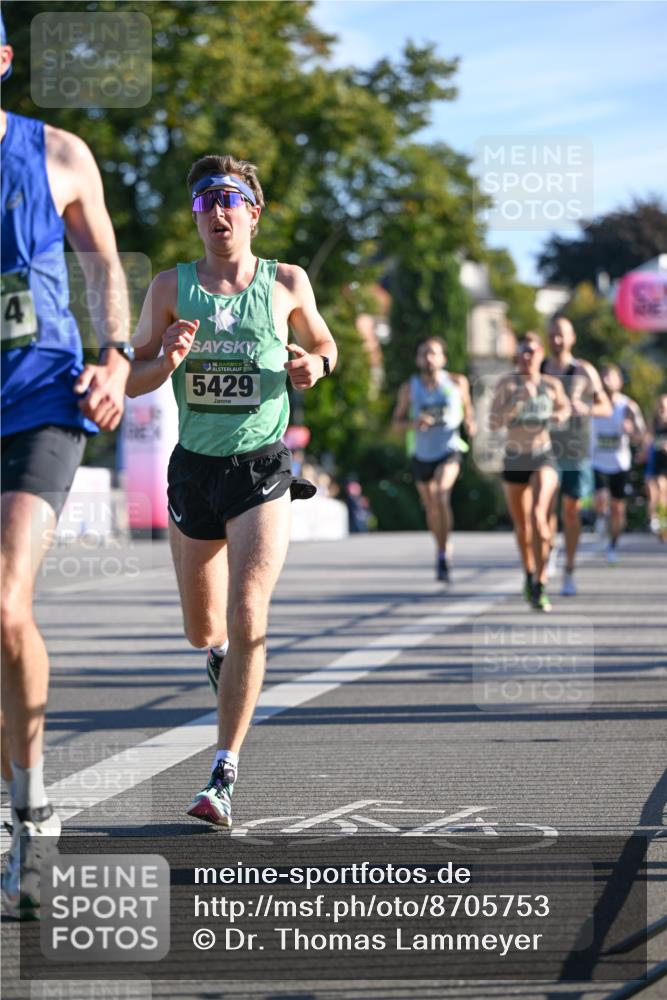 07.09.2025 - BARMER Alsterlauf Dr. Thomas Lammeyer http://msf.ph/oto/8705753 07.09.2025 09:21:51 Laufen 136, 5429 meine-sportfotos.de