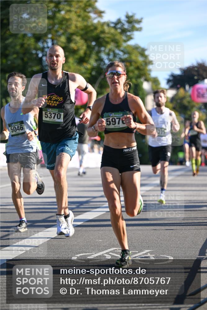 07.09.2025 - BARMER Alsterlauf Dr. Thomas Lammeyer http://msf.ph/oto/8705767 07.09.2025 09:21:53 Laufen 00000, 5046, 0, 00, 0, 136, 5370, 5976 meine-sportfotos.de