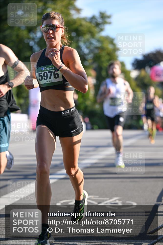 07.09.2025 - BARMER Alsterlauf Dr. Thomas Lammeyer http://msf.ph/oto/8705771 07.09.2025 09:21:54 Laufen 36, 5976 meine-sportfotos.de
