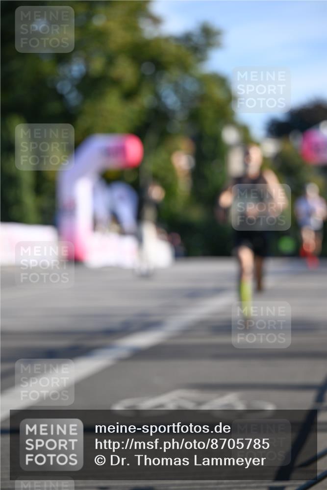 07.09.2025 - BARMER Alsterlauf Dr. Thomas Lammeyer http://msf.ph/oto/8705785 07.09.2025 09:21:56 Laufen  meine-sportfotos.de
