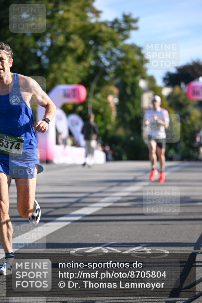07.09.2025 - BARMER Alsterlauf Dr. Thomas Lammeyer http://msf.ph/oto/8705804 07.09.2025 09:22:00 Laufen 5374 meine-sportfotos.de
