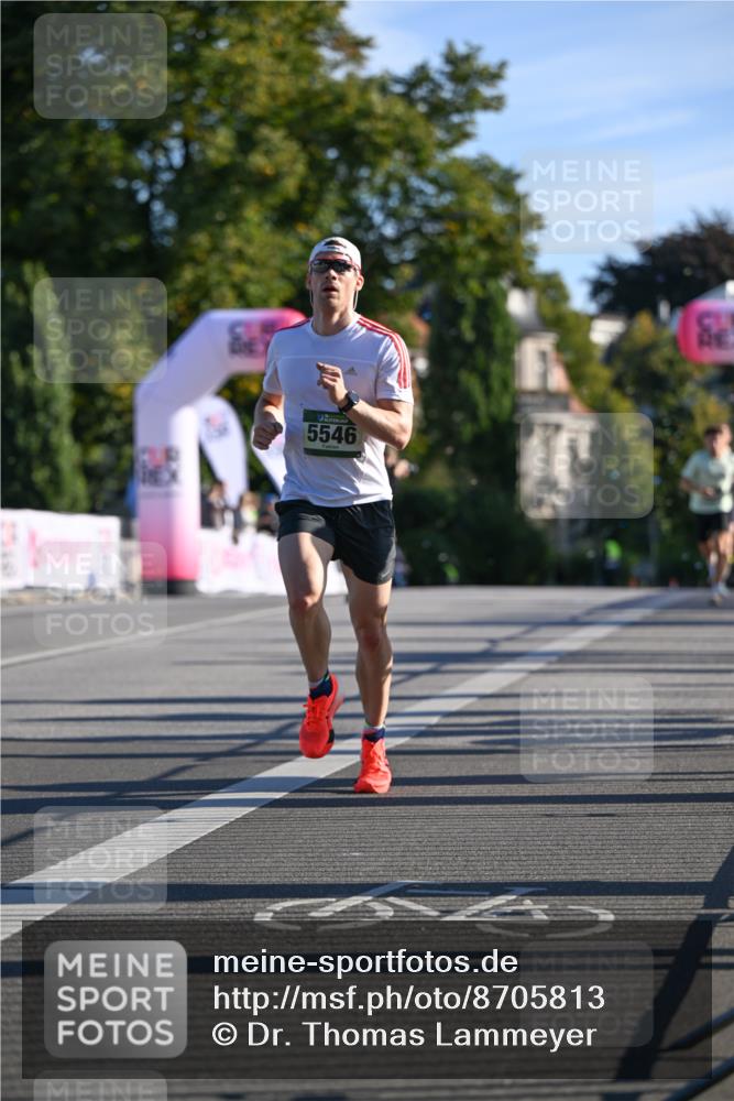 07.09.2025 - BARMER Alsterlauf Dr. Thomas Lammeyer http://msf.ph/oto/8705813 07.09.2025 09:22:02 Laufen 5546 meine-sportfotos.de