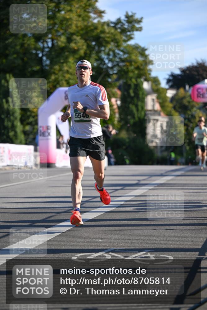 07.09.2025 - BARMER Alsterlauf Dr. Thomas Lammeyer http://msf.ph/oto/8705814 07.09.2025 09:22:02 Laufen 5546 meine-sportfotos.de