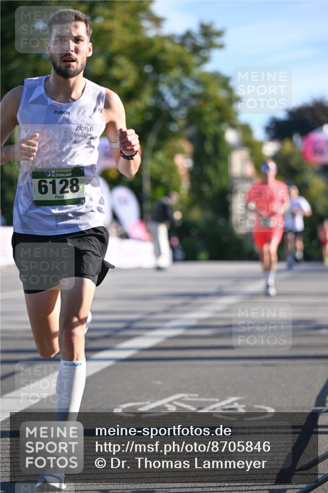 07.09.2025 - BARMER Alsterlauf Dr. Thomas Lammeyer http://msf.ph/oto/8705846 07.09.2025 09:22:10 Laufen 36, 6128 meine-sportfotos.de
