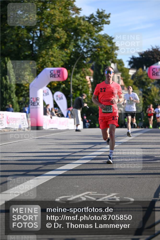 07.09.2025 - BARMER Alsterlauf Dr. Thomas Lammeyer http://msf.ph/oto/8705850 07.09.2025 09:22:12 Laufen 27, 4855, 27, 34 meine-sportfotos.de
