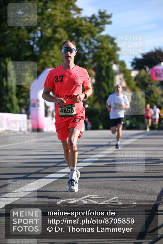 07.09.2025 - BARMER Alsterlauf Dr. Thomas Lammeyer http://msf.ph/oto/8705859 07.09.2025 09:22:13 Laufen 27, 136, 4855 meine-sportfotos.de