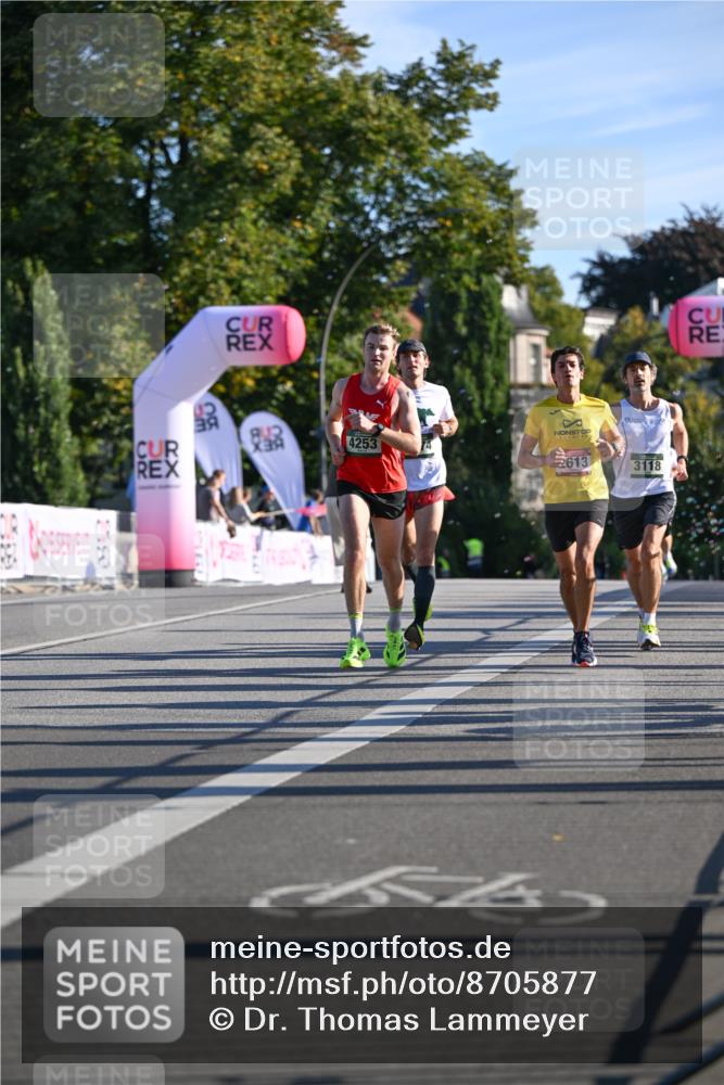 07.09.2025 - BARMER Alsterlauf Dr. Thomas Lammeyer http://msf.ph/oto/8705877 07.09.2025 09:22:20 Laufen 2380, 4253, 613, 3118 meine-sportfotos.de