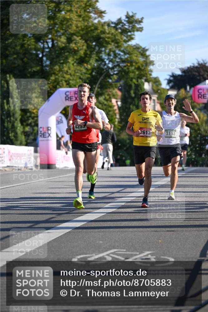 07.09.2025 - BARMER Alsterlauf Dr. Thomas Lammeyer http://msf.ph/oto/8705883 07.09.2025 09:22:21 Laufen 7560, 4255, 2613, 3118 meine-sportfotos.de