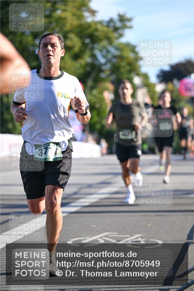 07.09.2025 - BARMER Alsterlauf Dr. Thomas Lammeyer http://msf.ph/oto/8705949 07.09.2025 09:22:38 Laufen 37 meine-sportfotos.de