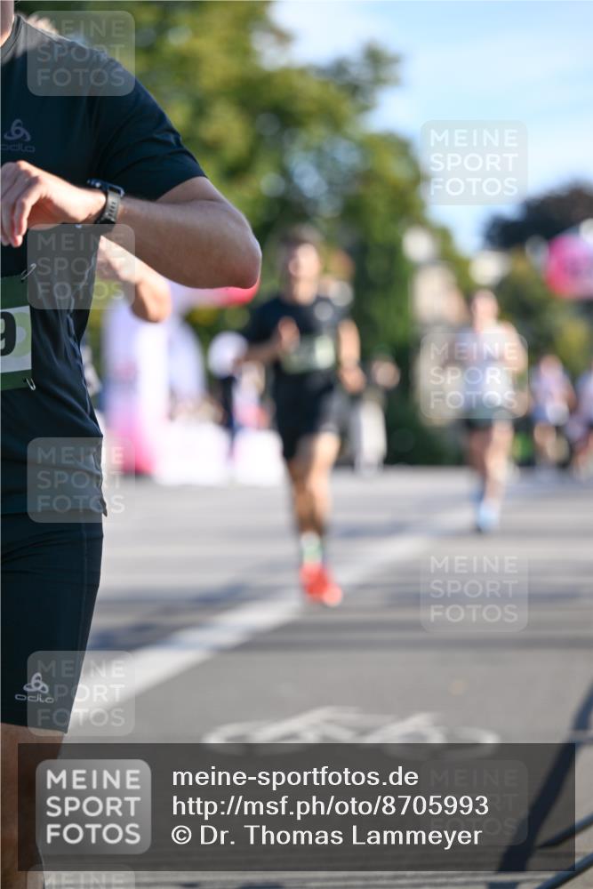 07.09.2025 - BARMER Alsterlauf Dr. Thomas Lammeyer http://msf.ph/oto/8705993 07.09.2025 09:22:45 Laufen 6, 9 meine-sportfotos.de