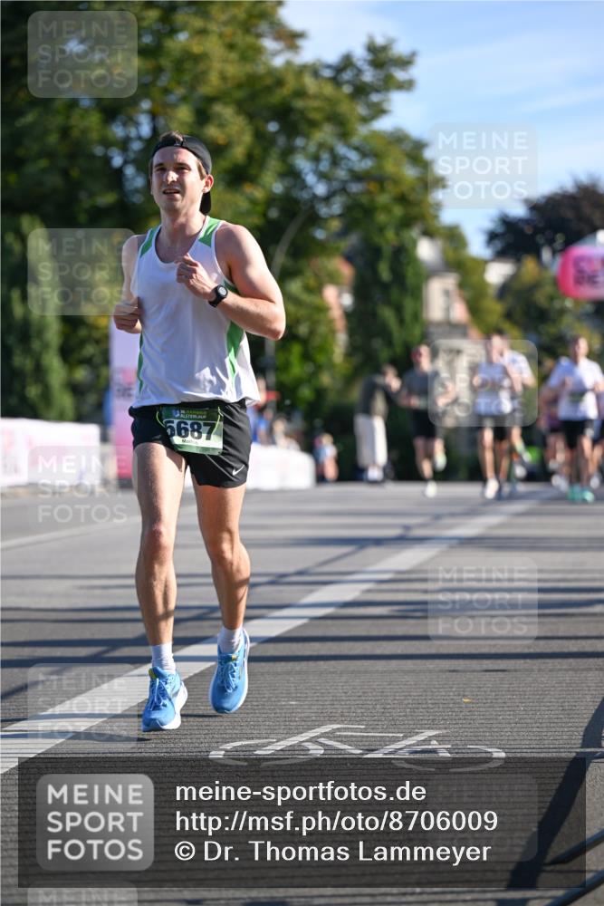 07.09.2025 - BARMER Alsterlauf Dr. Thomas Lammeyer http://msf.ph/oto/8706009 07.09.2025 09:22:48 Laufen 36, 5687 meine-sportfotos.de
